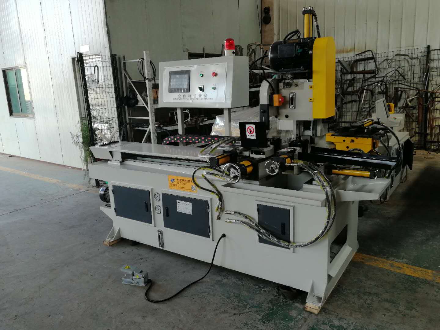 全自動切管機(jī)MC425CNC伺服